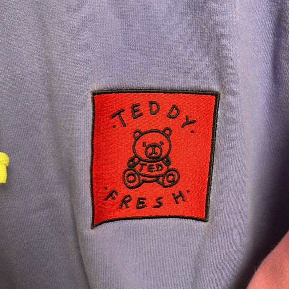 Teddy Fresh - Picture 3 of 16